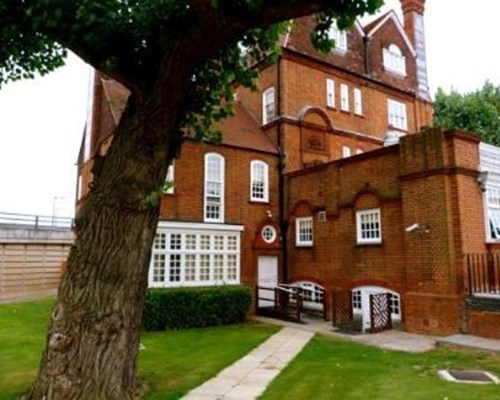 Connaught House Hotel London ExCeL in London