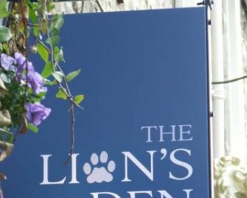 The Lion at Settle- a Thwaites Inn of Character in Settle